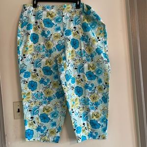 Plus size 20w beautiful blues & summer flowers cropped ankle pant